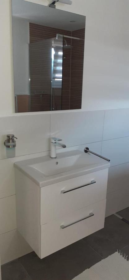 Ferienwohnung Pascale Mettlach Esterno foto