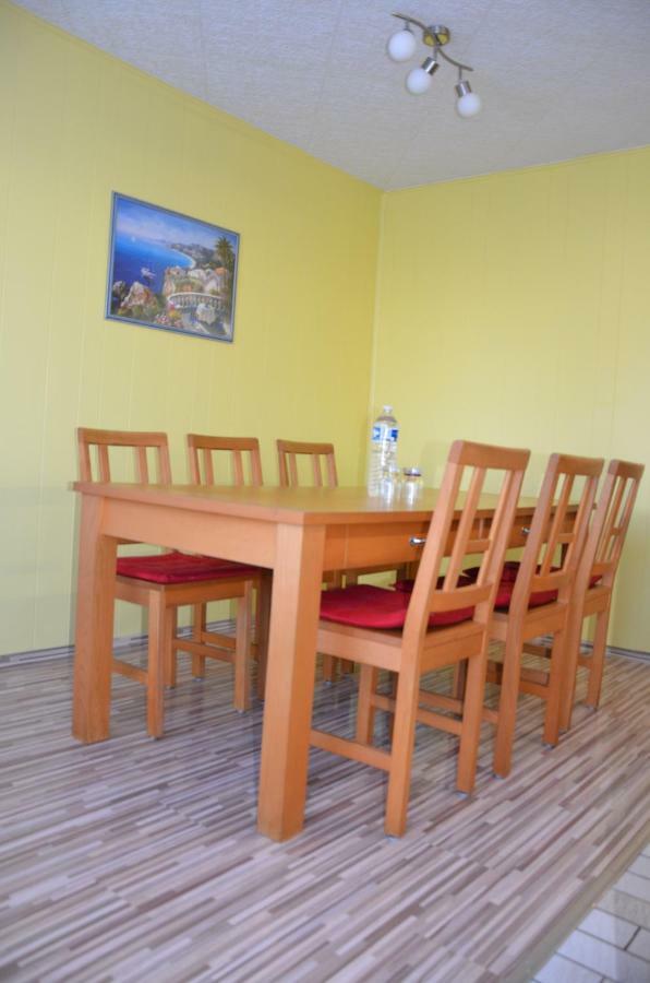 Ferienwohnung Pascale Mettlach Esterno foto
